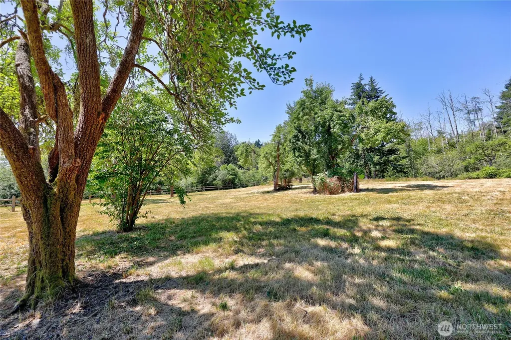 14 -Acre Anderson Hill Silverdale WA 98383