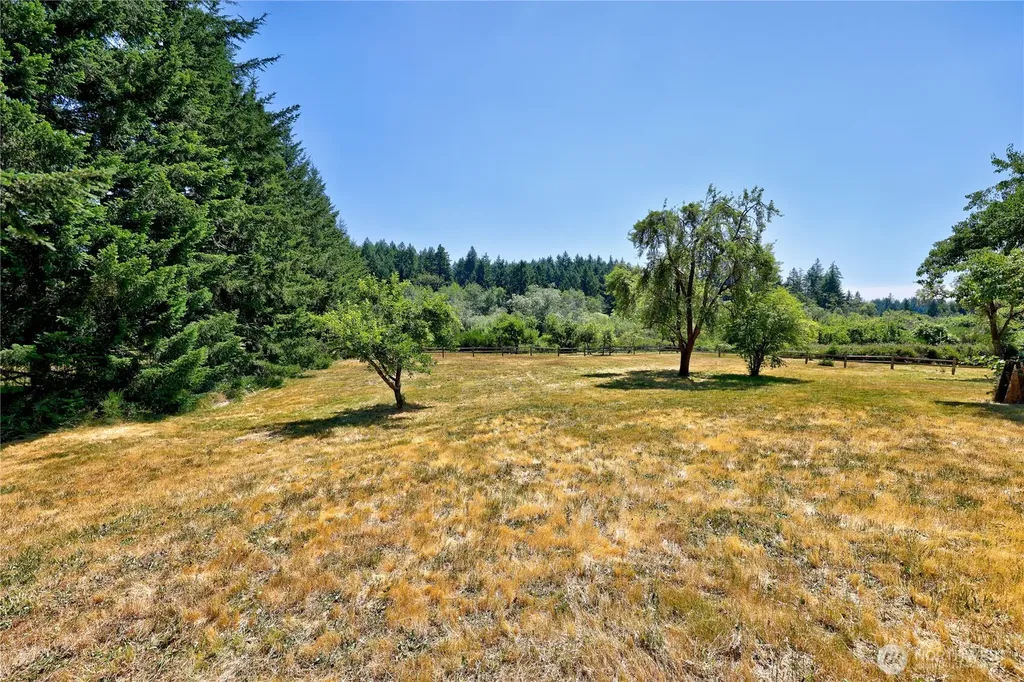 14 -Acre Anderson Hill Silverdale WA 98383
