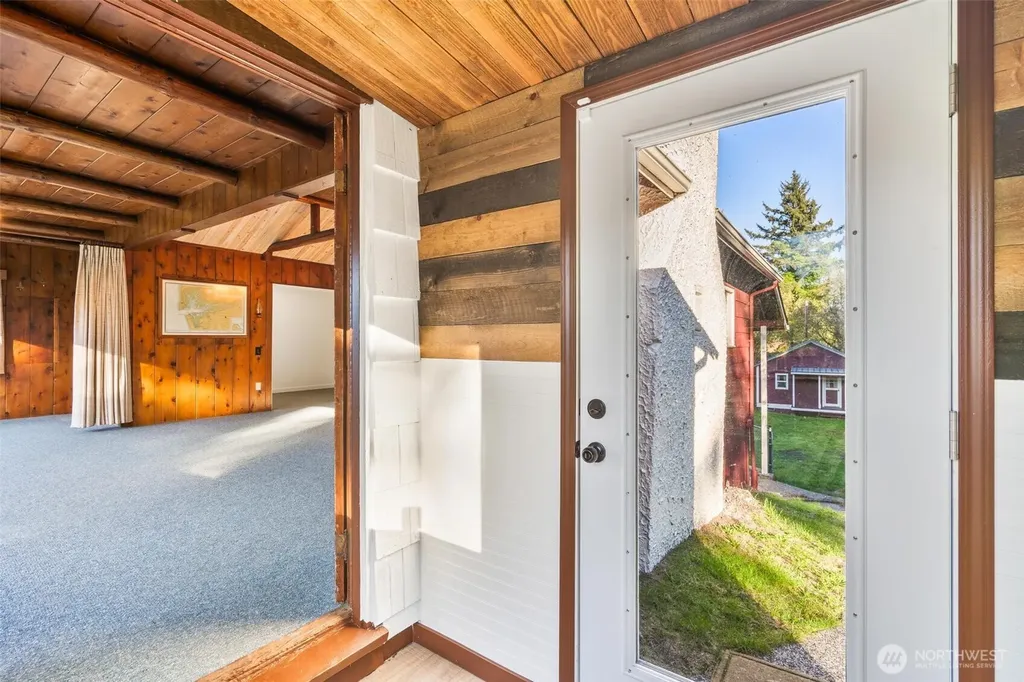 1847 Sr 105 Grayland WA 98547