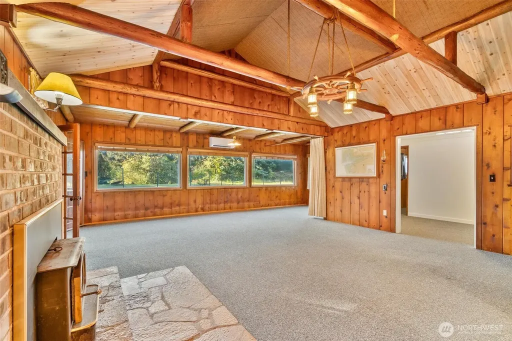 1847 Sr 105 Grayland WA 98547