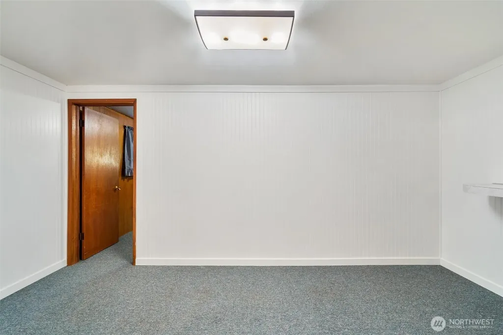 1847 Sr 105 Grayland WA 98547
