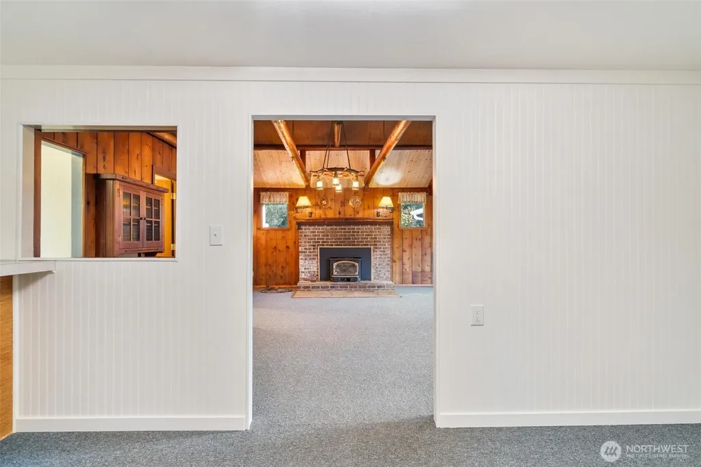 1847 Sr 105 Grayland WA 98547