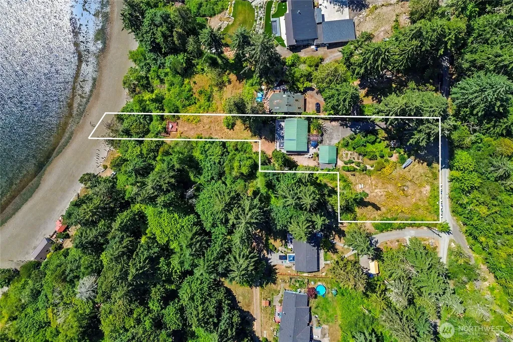 7324 Puget Beach Road NE Olympia WA 98516