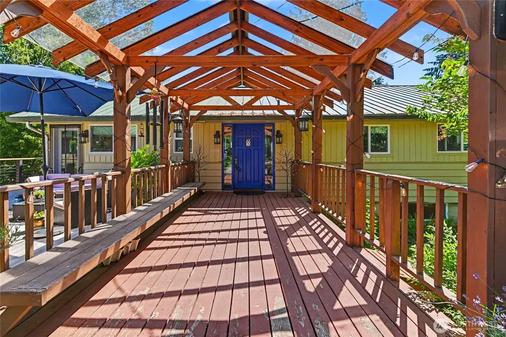 7324 Puget Beach Road NE Olympia WA 98516