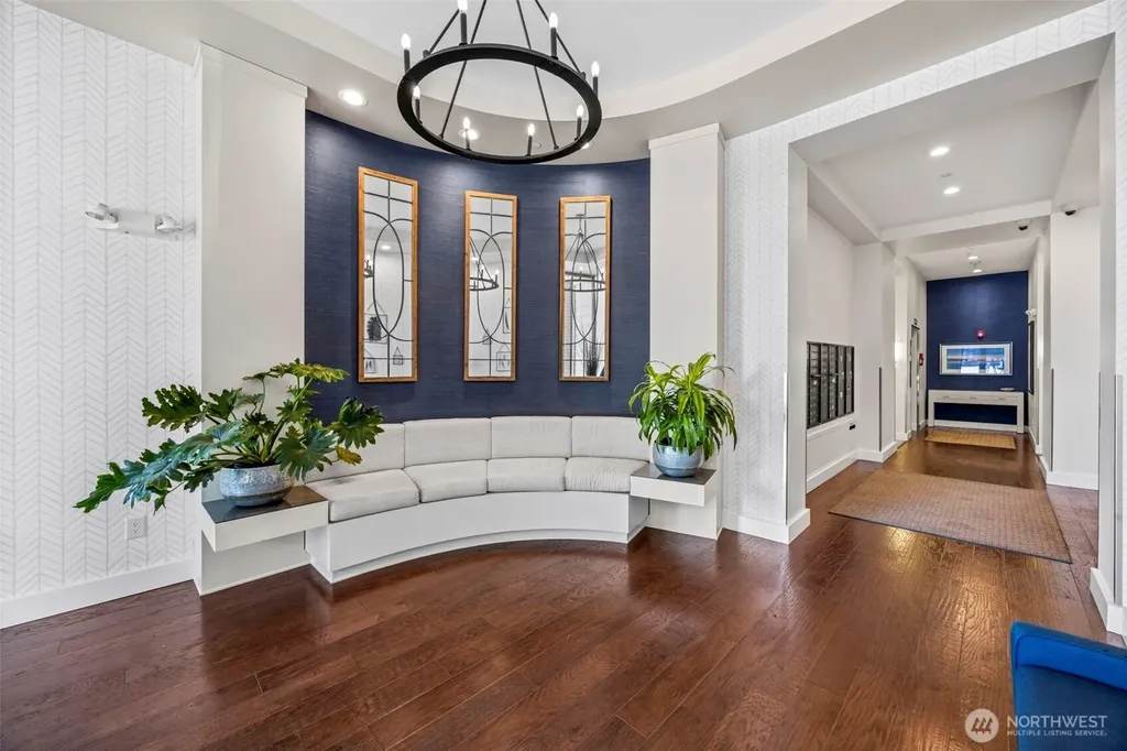 6801 Greenwood Avenue N Seattle WA 98103