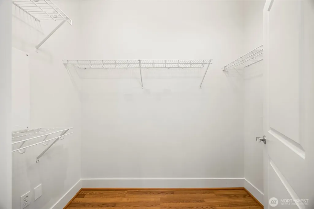 6801 Greenwood Avenue N Seattle WA 98103