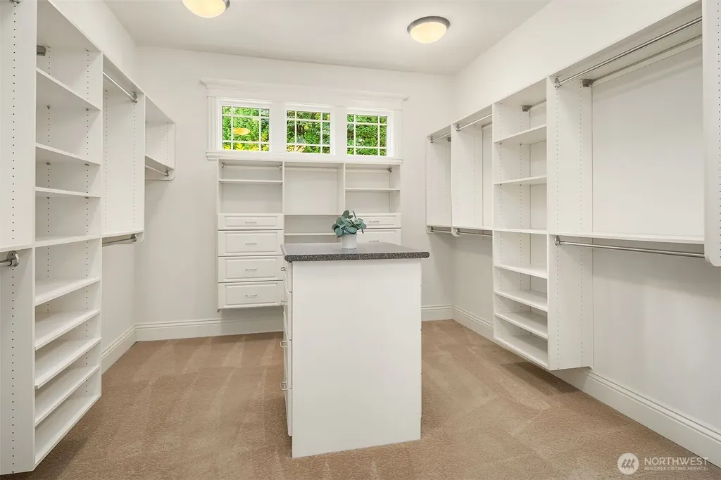 19450 163rd Court NE Woodinville WA 98072