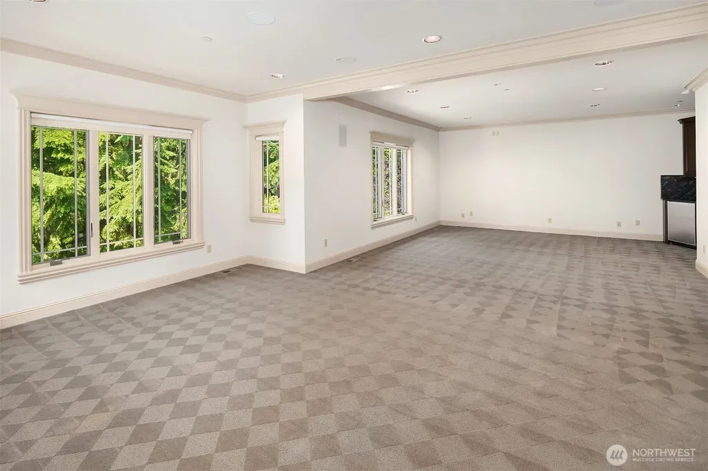 19450 163rd Court NE Woodinville WA 98072