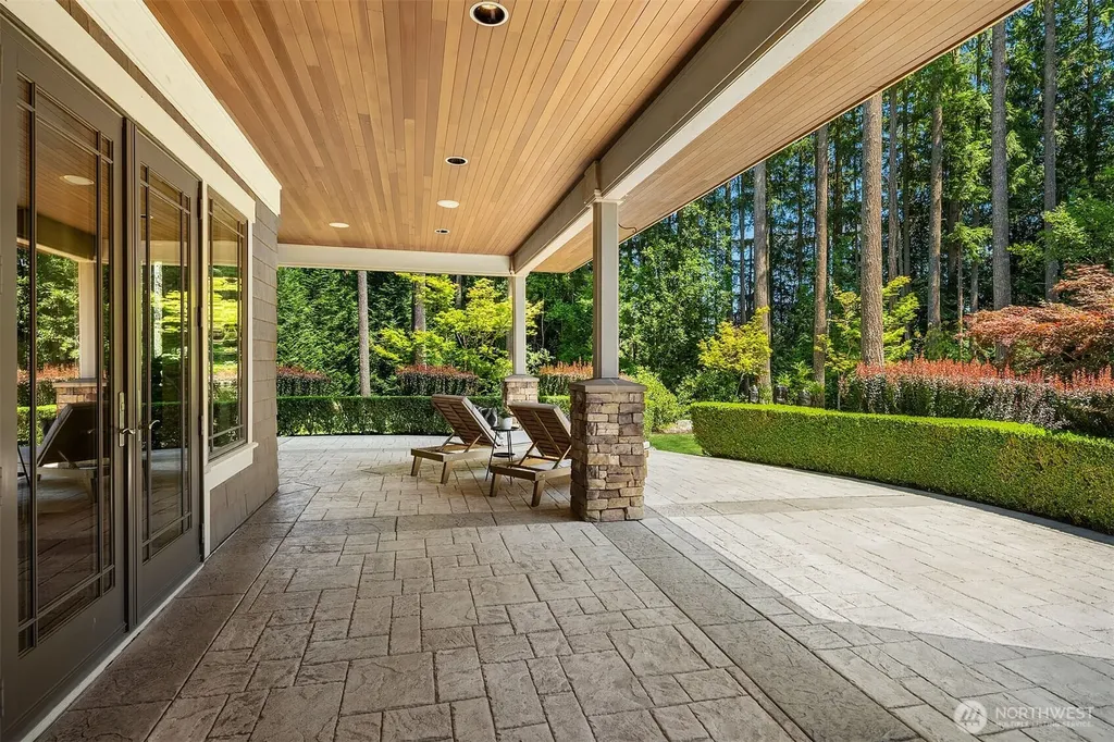 19450 163rd Court NE Woodinville WA 98072