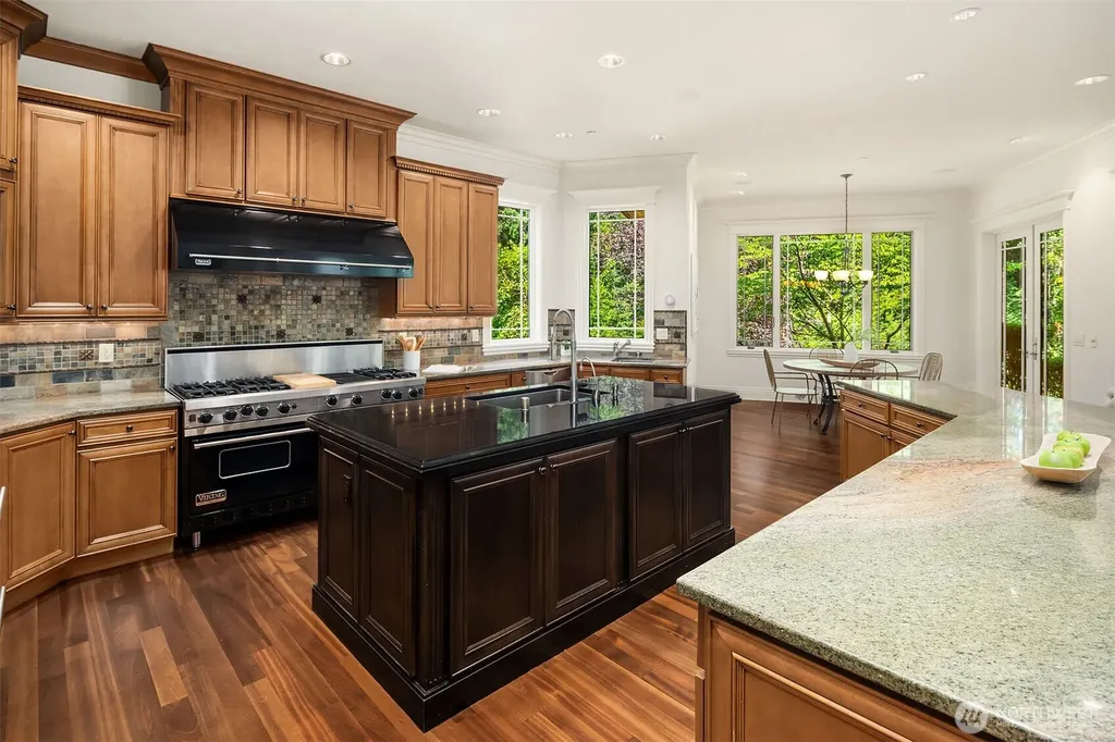 19450 163rd Court NE Woodinville WA 98072