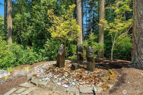 19450 163rd Court NE Woodinville WA 98072