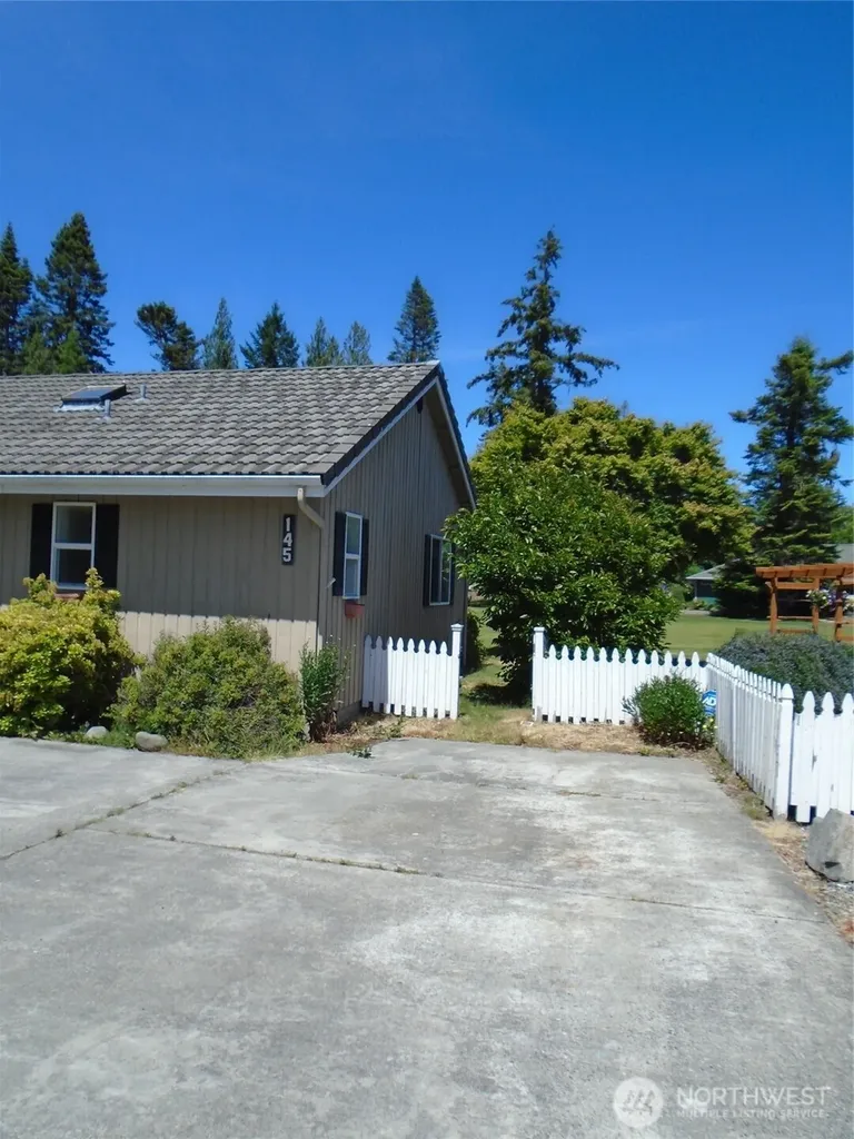 145 Emerald Drive Sequim WA 98382