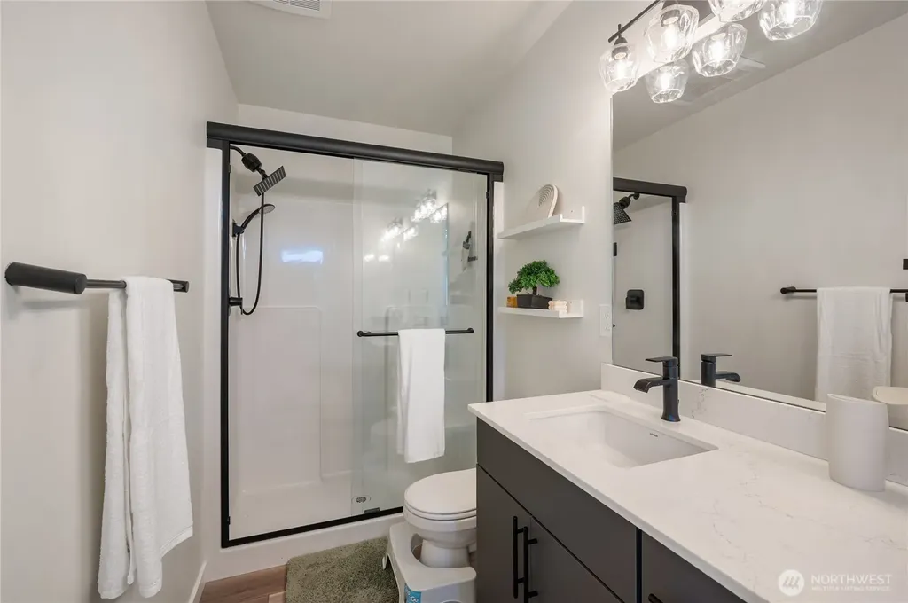 2527 Gibson Road Everett WA 98204