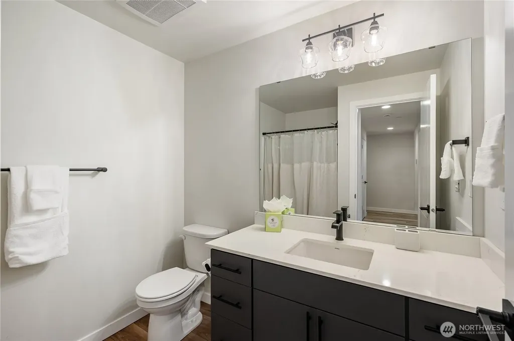2527 Gibson Road Everett WA 98204