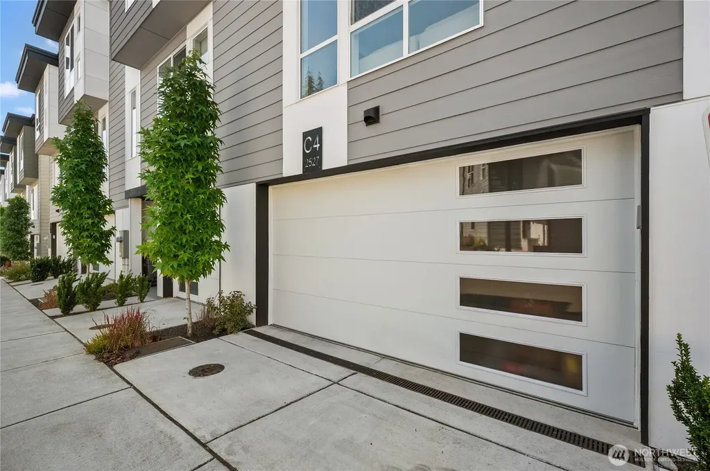 2527 Gibson Road Everett WA 98204
