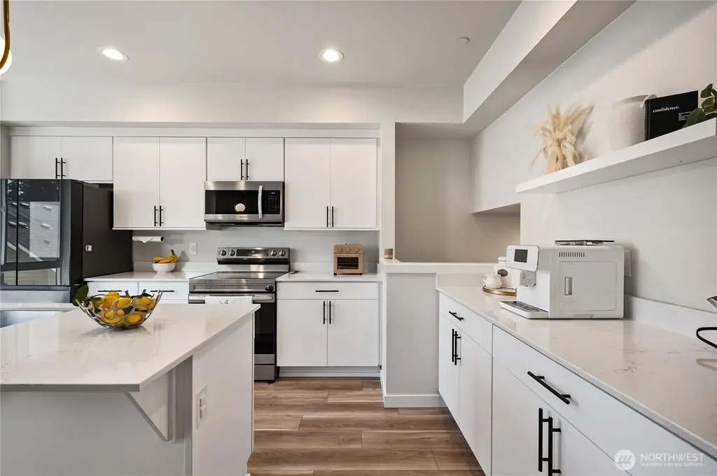 2527 Gibson Road Everett WA 98204