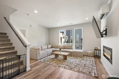 2527 Gibson Road Everett WA 98204
