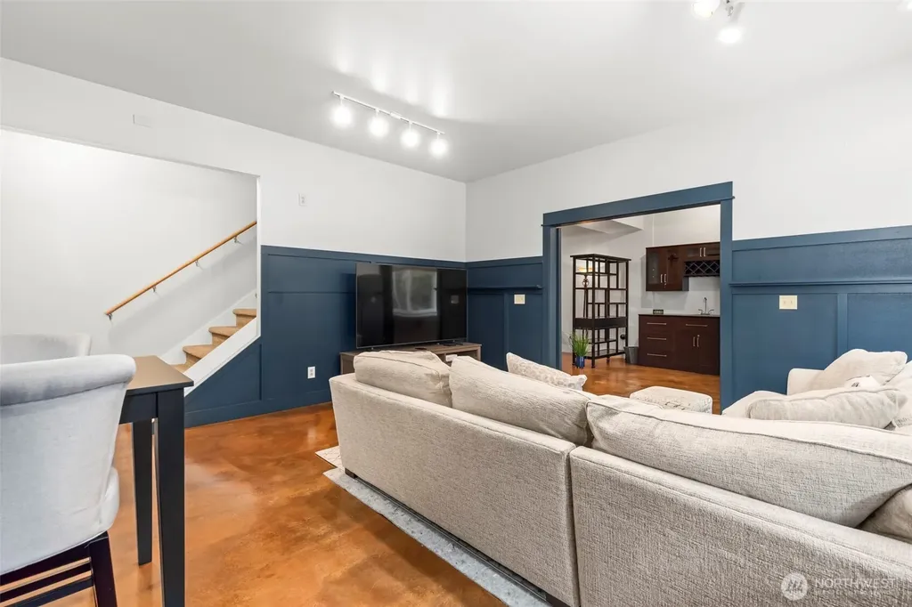 6116 Northill Loop SW Olympia WA 98512
