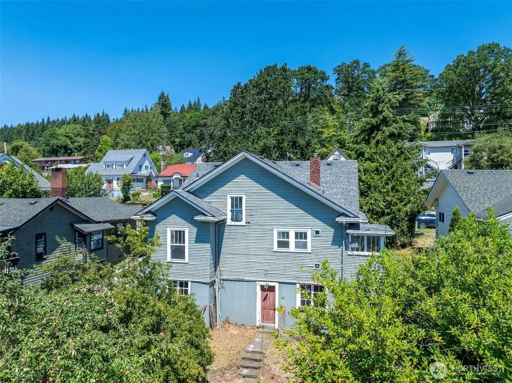 297 NE Washington Avenue Chehalis WA 98532