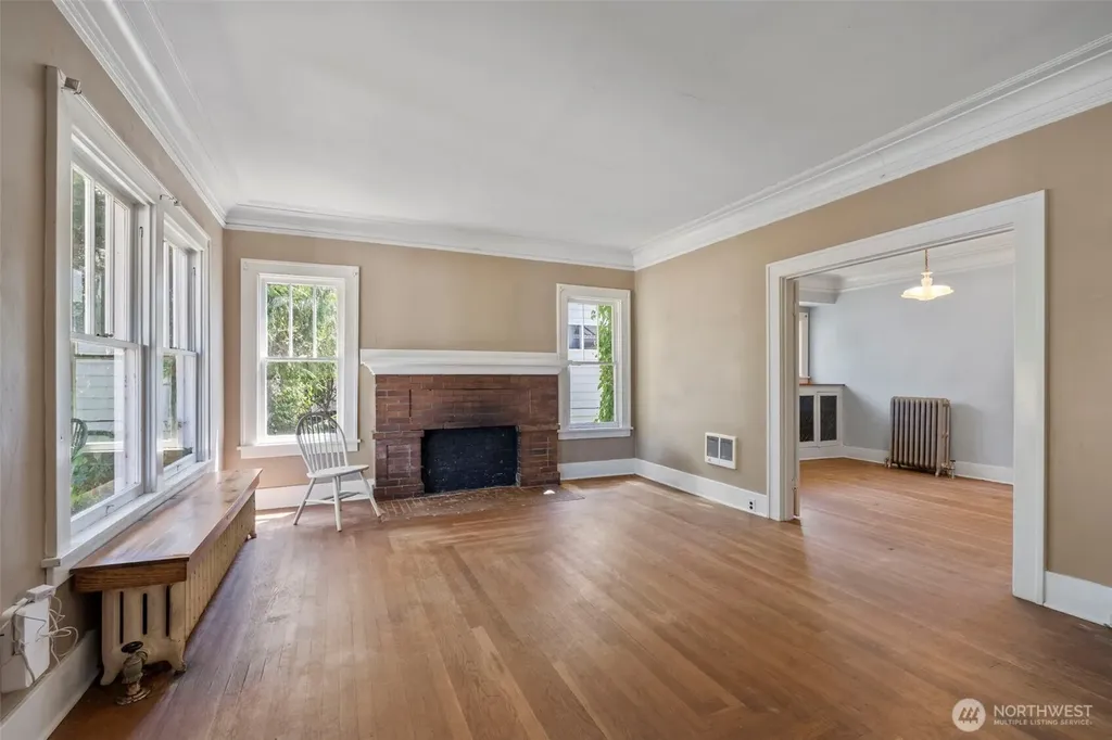 297 NE Washington Avenue Chehalis WA 98532