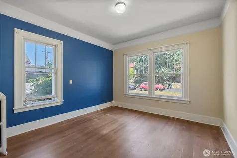 297 NE Washington Avenue Chehalis WA 98532