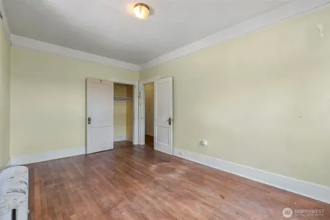 297 NE Washington Avenue Chehalis WA 98532