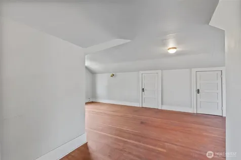 297 NE Washington Avenue Chehalis WA 98532