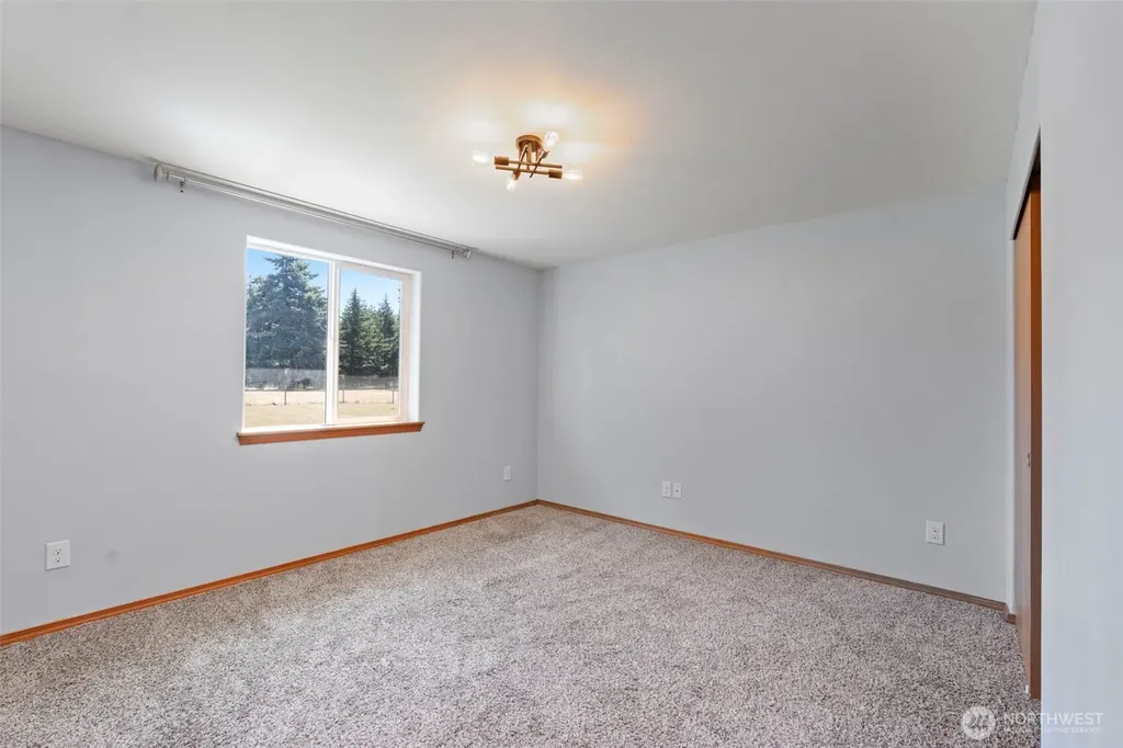 18408 Kohse Lane SW Rochester WA 98579