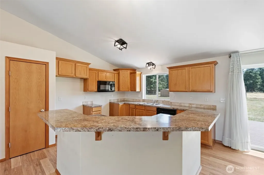 18408 Kohse Lane SW Rochester WA 98579