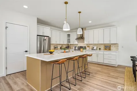 3626 191st Place SW Lynnwood WA 98036