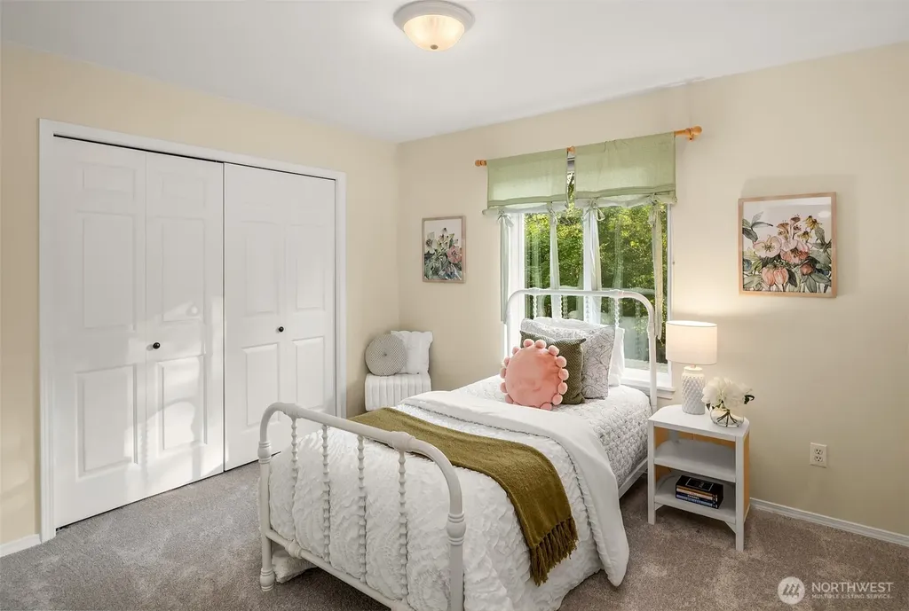 33513 NE 122nd Street Carnation WA 98014