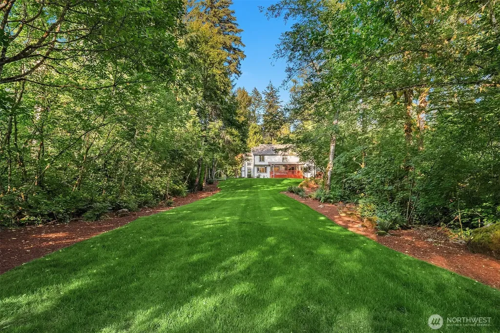 33513 NE 122nd Street Carnation WA 98014