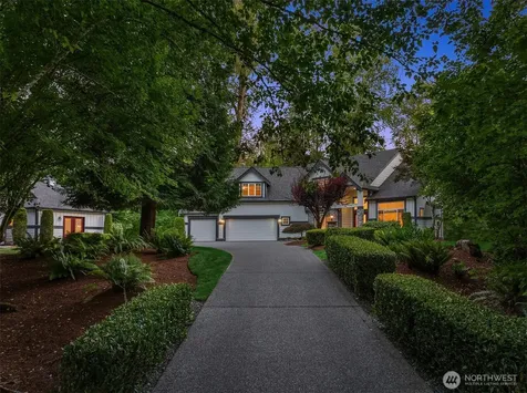 33513 NE 122nd Street Carnation WA 98014