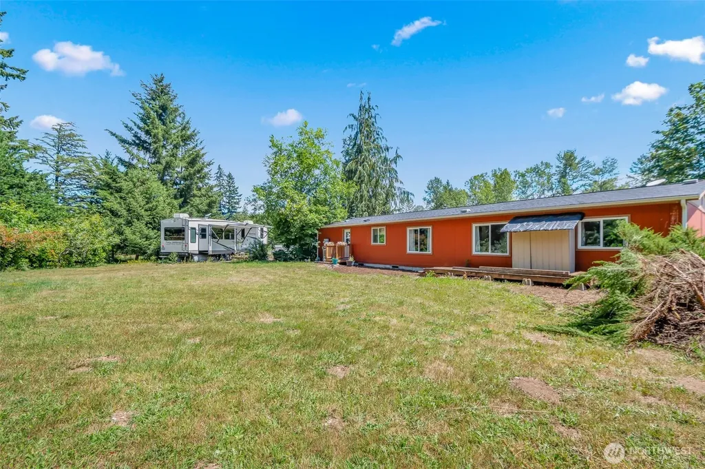 23716 186th Street E Orting WA 98360