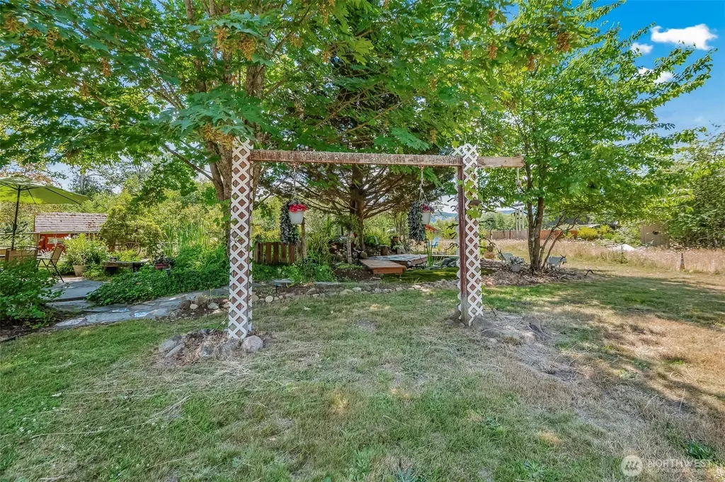 23716 186th Street E Orting WA 98360
