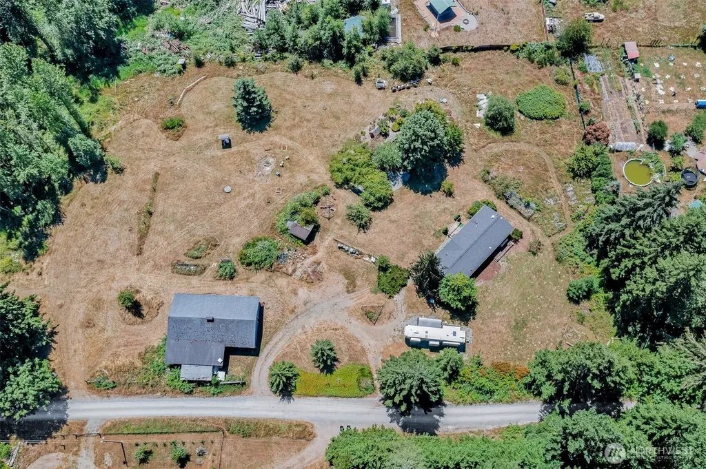 23716 186th Street E Orting WA 98360