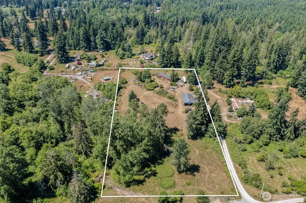 23716 186th Street E Orting WA 98360