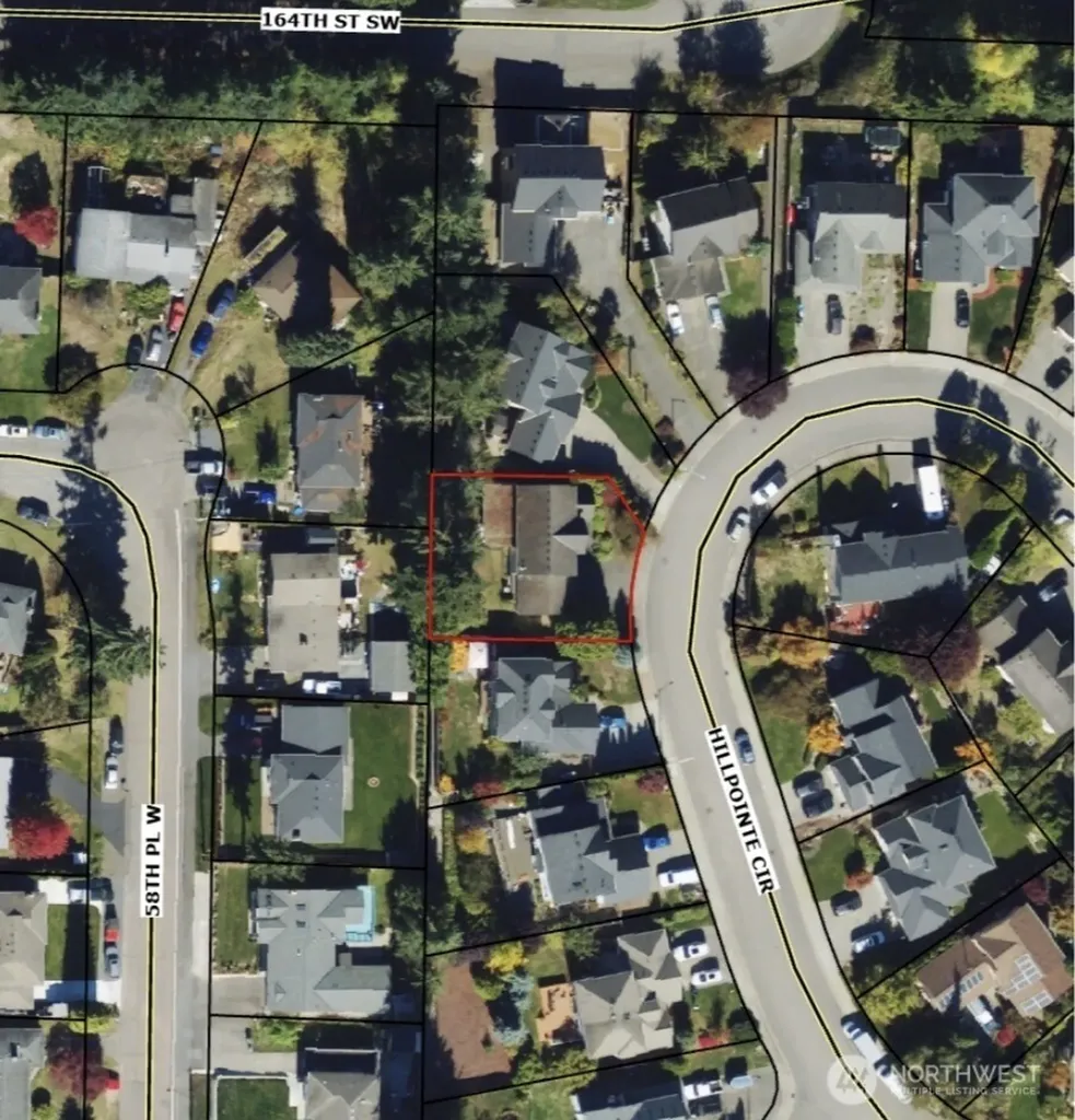 5724 Hillpointe Circle Lynnwood WA 98037