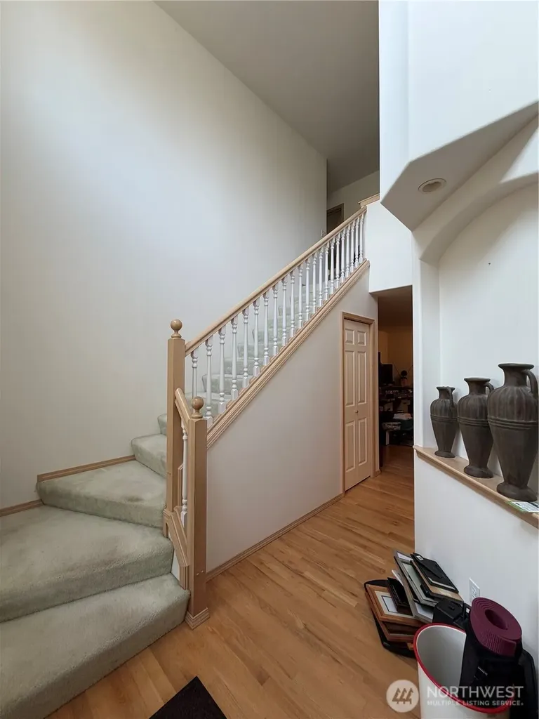 5724 Hillpointe Circle Lynnwood WA 98037