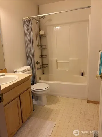 5724 Hillpointe Circle Lynnwood WA 98037