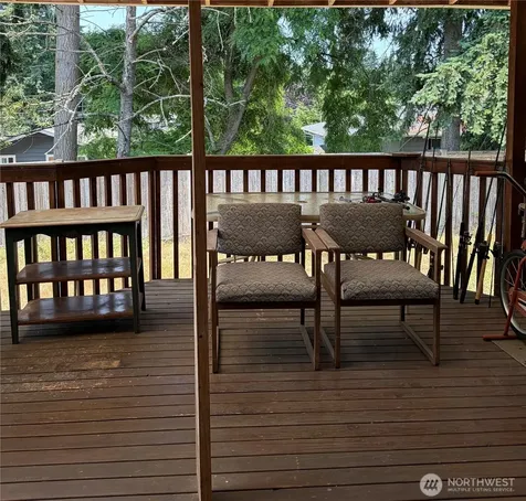 5724 Hillpointe Circle Lynnwood WA 98037