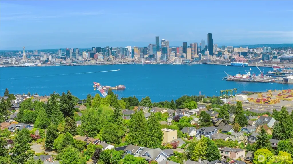 3909 SW Stevens Street Seattle WA 98116