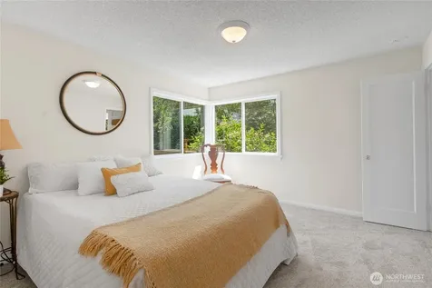 3909 SW Stevens Street Seattle WA 98116