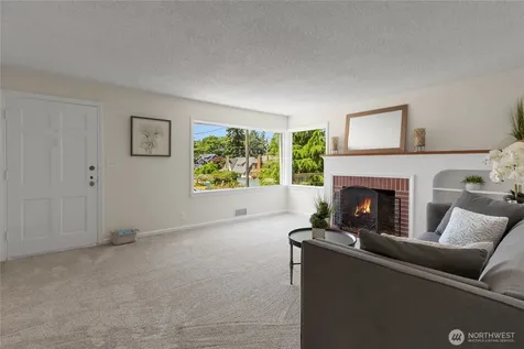 3909 SW Stevens Street Seattle WA 98116
