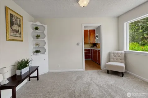 3909 SW Stevens Street Seattle WA 98116