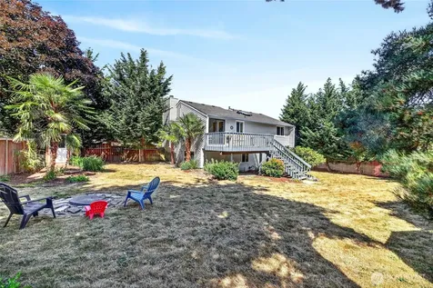 2412 U Street NW Auburn WA 98001
