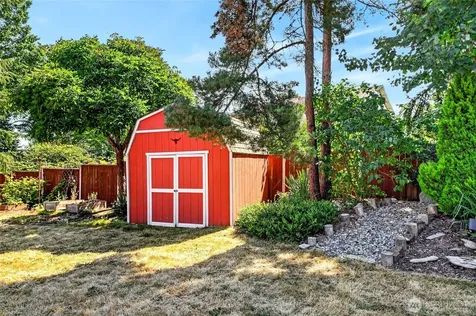 2412 U Street NW Auburn WA 98001