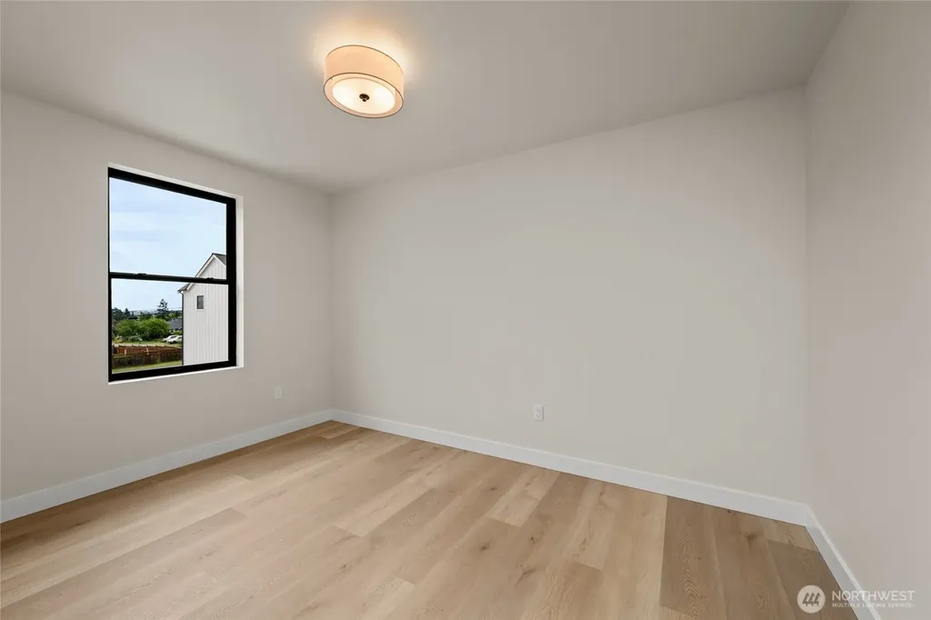 2914 K Avenue Anacortes WA 98221