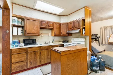 3424 26th Avenue NE Olympia WA 98506