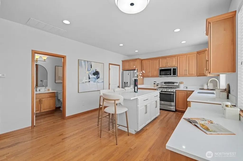 3829 134th Place SW Lynnwood WA 98087